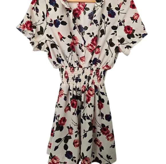 J for Justify Dresses & Skirts - J for Justify Floral Mini Dress in Red and Blue Size Large